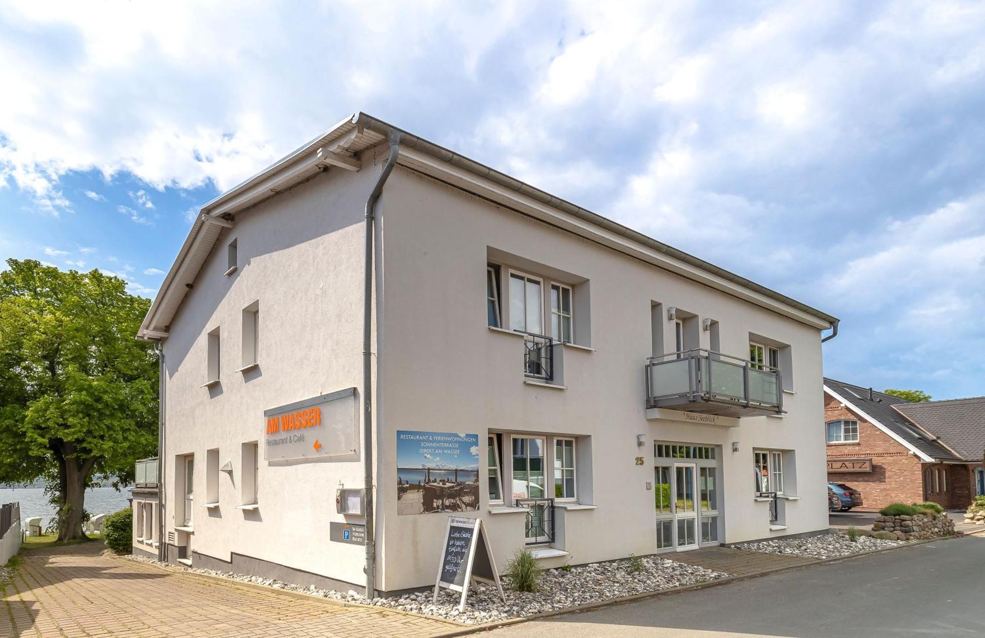 Haus Seeblick Mit 9 Wohnungen 奥特里德维茨 外观 照片